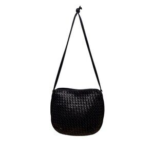 Jay Herbert Women’s Black Leather Woven Vintage Style Knotted Strap Shoulder Bag